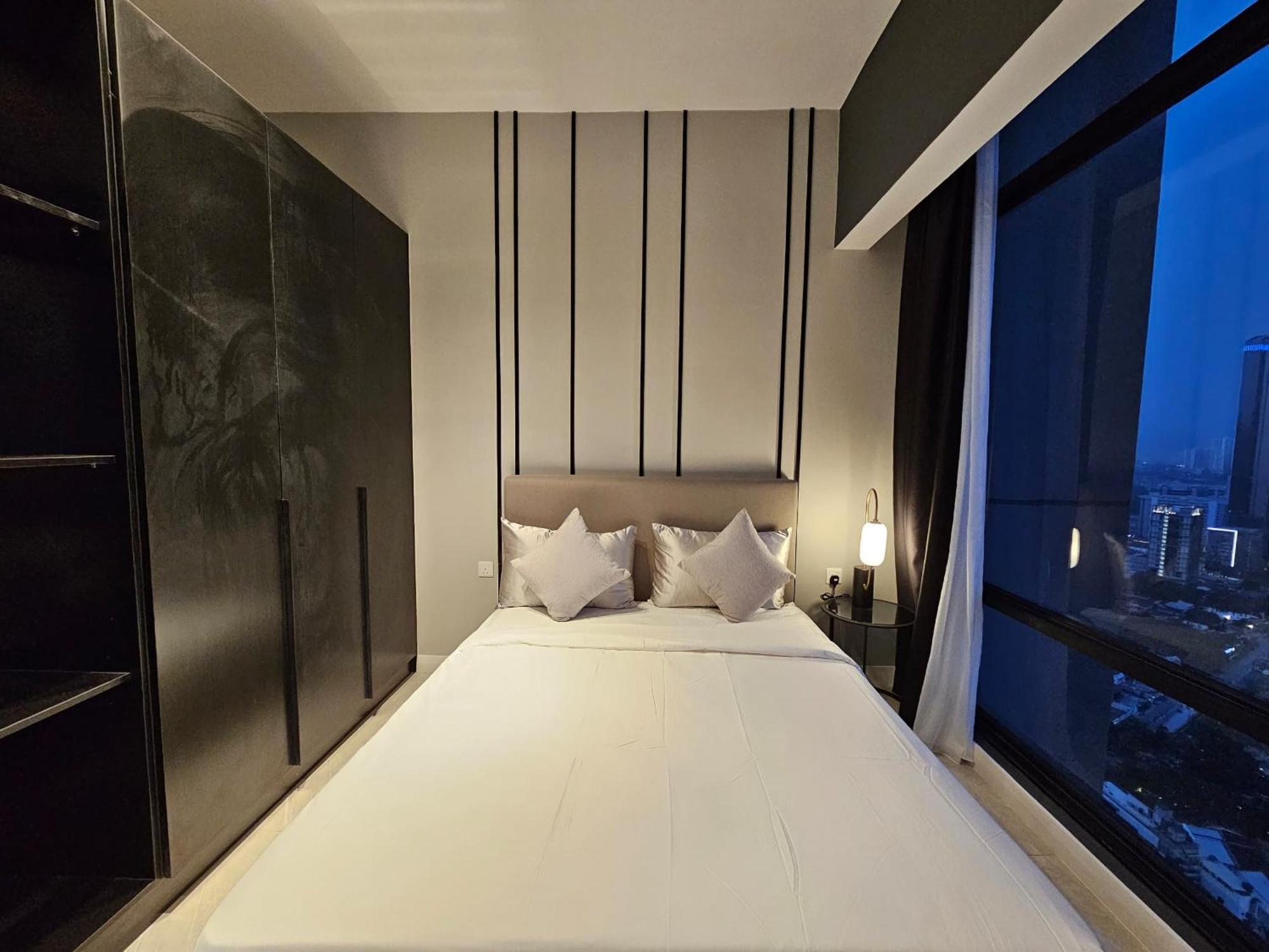 1 Min To Pavilion Bukit Bintang Luna Suites Куала-Лумпур Экстерьер фото