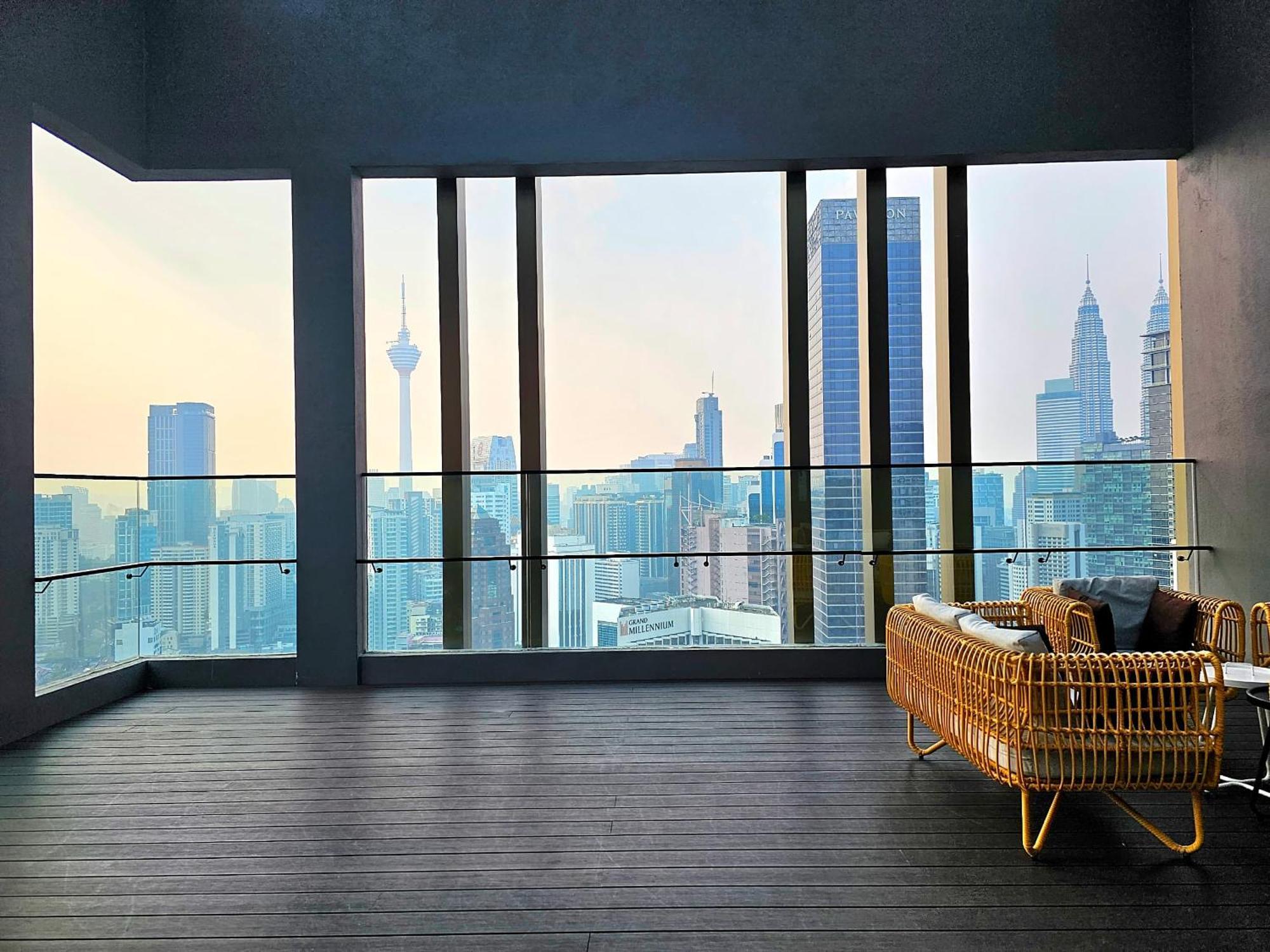 1 Min To Pavilion Bukit Bintang Luna Suites Куала-Лумпур Экстерьер фото