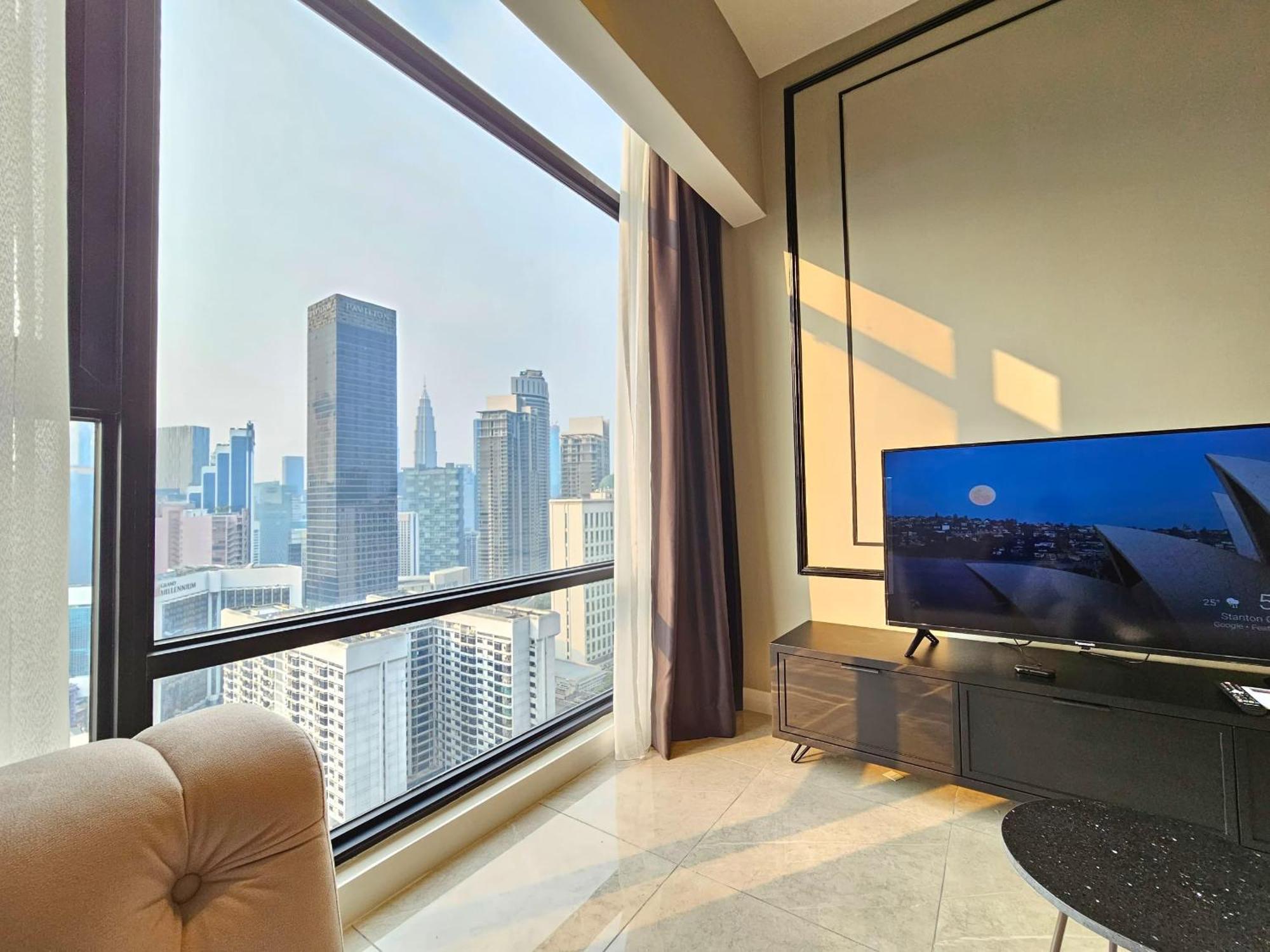 1 Min To Pavilion Bukit Bintang Luna Suites Куала-Лумпур Экстерьер фото
