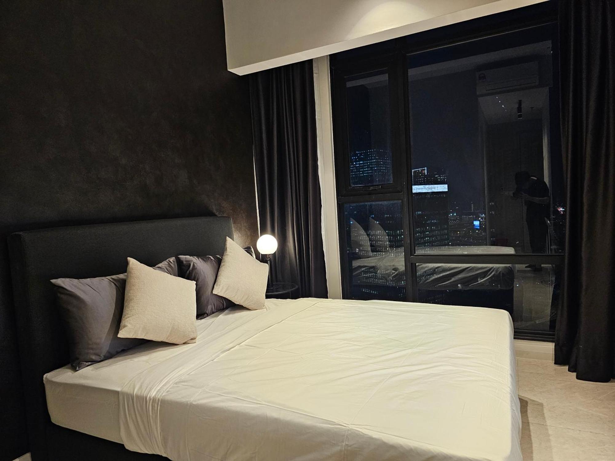 1 Min To Pavilion Bukit Bintang Luna Suites Куала-Лумпур Экстерьер фото